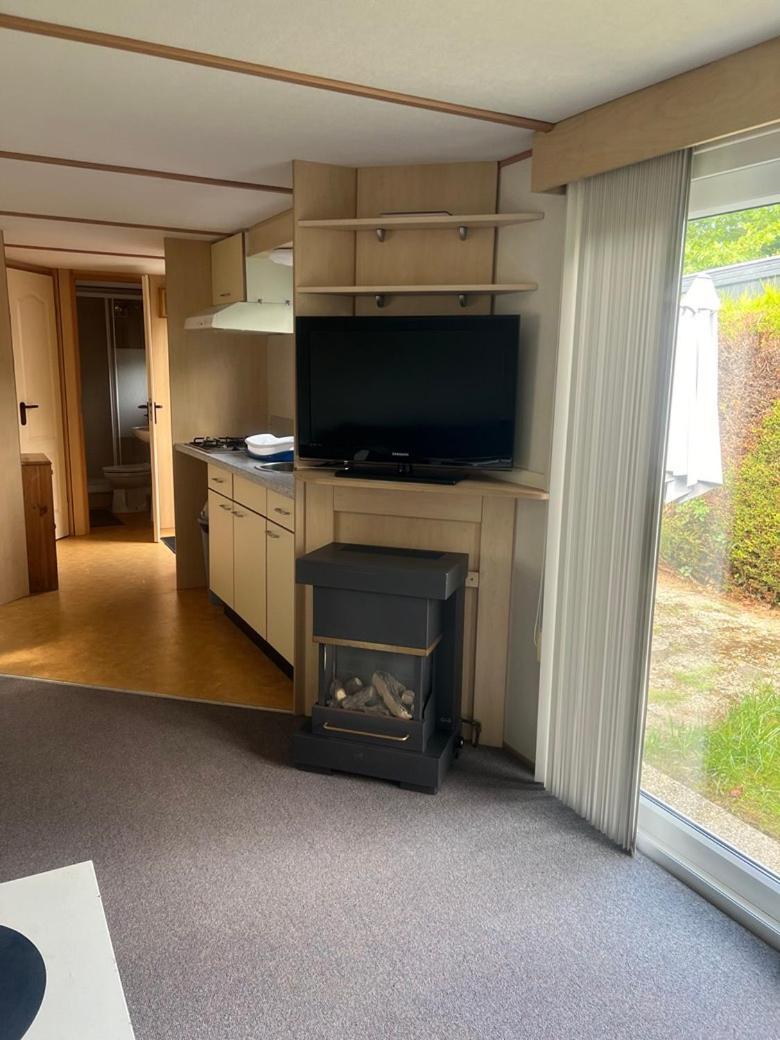 Net Achter De Dijk 125 Hotel Bruinisse Bagian luar foto